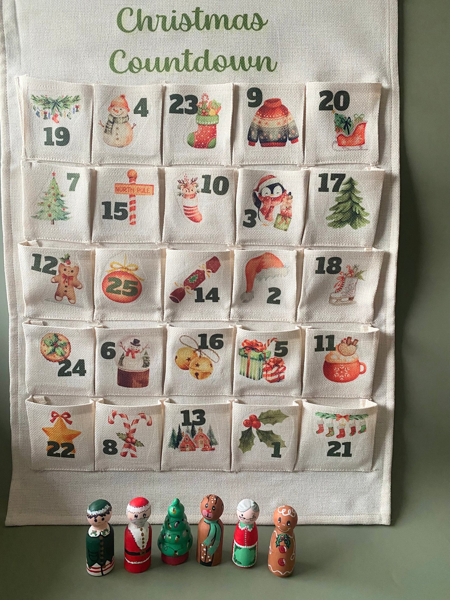 traditional advent calendar with christmas buddy set